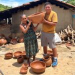 La costumbre de cocinar en ollas de barro en zonas rurales